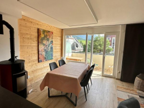 Appartement rénové avec balcon près du centre de Villard-de-Lans - FR-1-515-187
